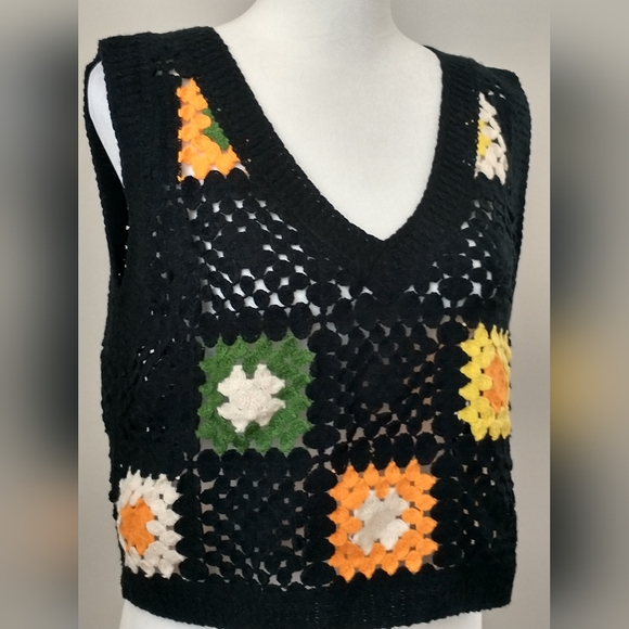 NWT Rebellion crocheted sweater vest L - Picture 4 of 10